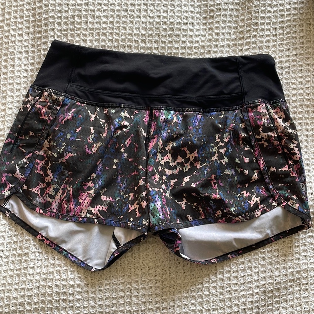 Lululemon short